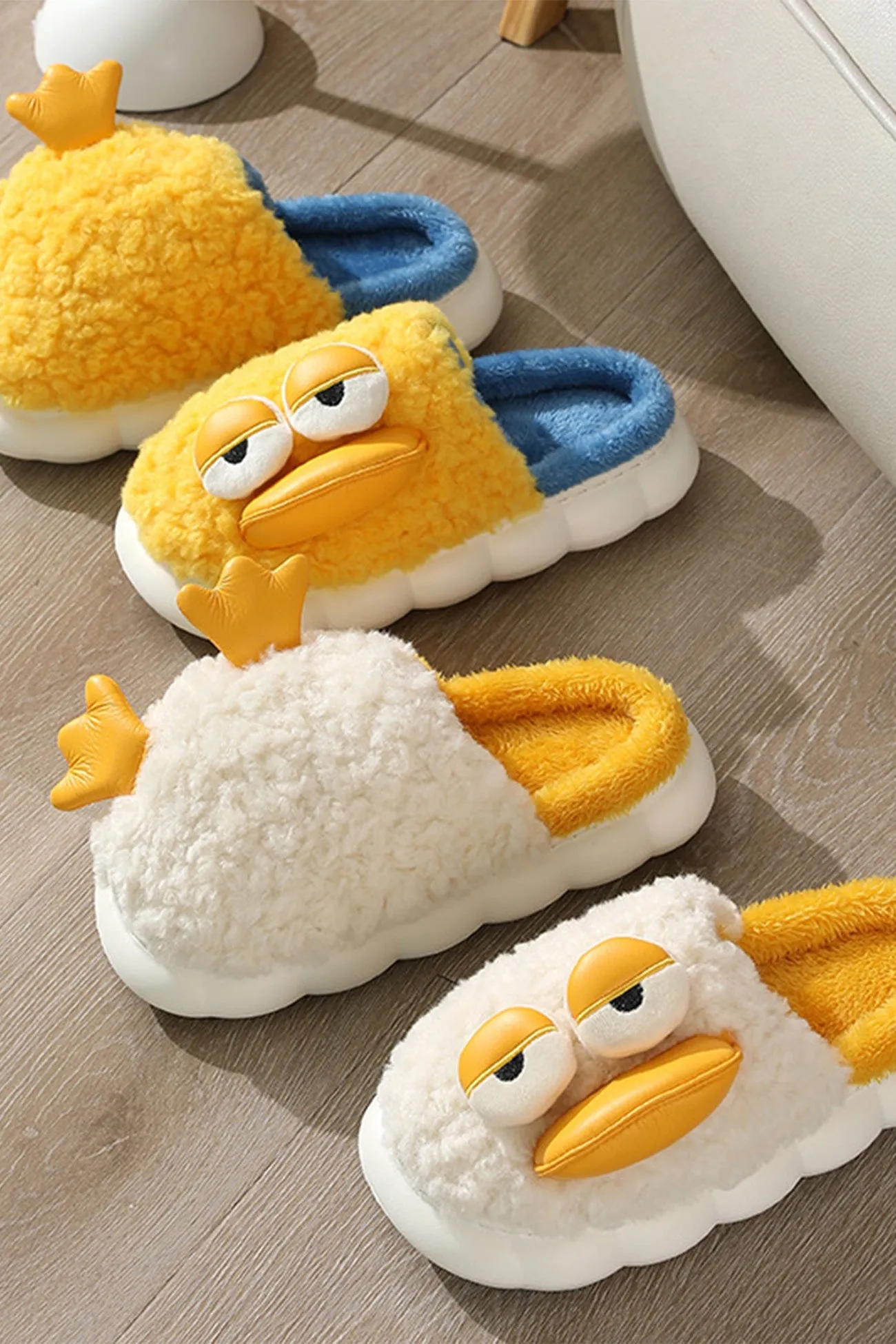 Amozae-Cute Duck Slip-on Fuzzy Slippers