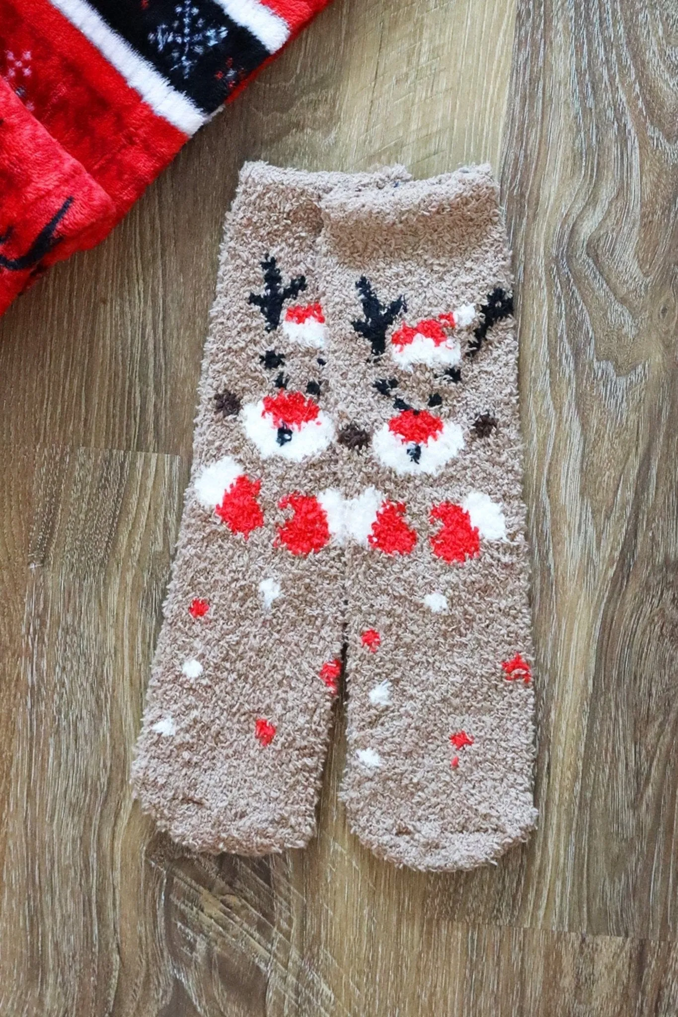 SS1004 12pcs Assorted Fuzzy Christmas Sock Pack